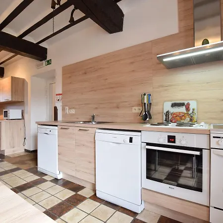 Monumental Holiday Home In Hotton Near Forest Dom wakacyjny *