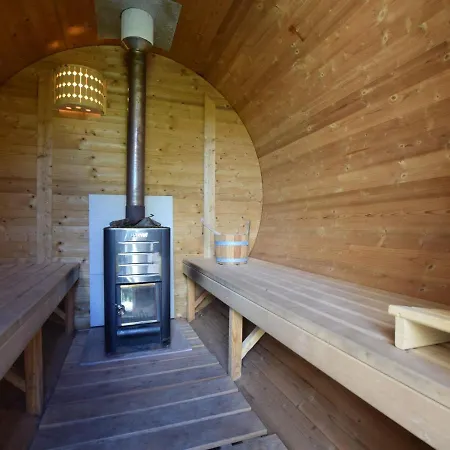 Monumental Holiday Home In Hotton Near Forest * 霍顿